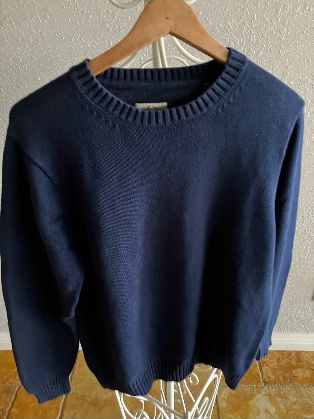 St. John’s Bay Navy Crewneck Sweater - Mens XL